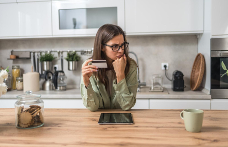 Crédit à la consommation : quand c’est utile, quand c’est un piège